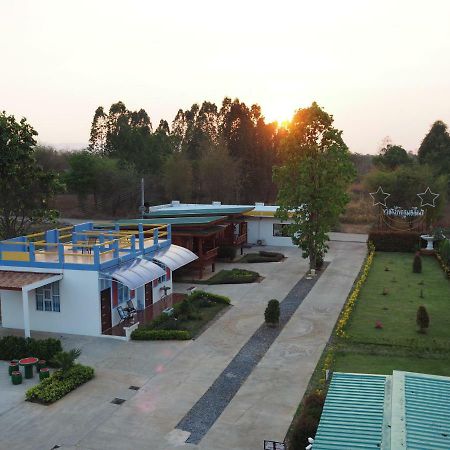Chomduen Phu Kao Resort Non Sang Bagian luar foto