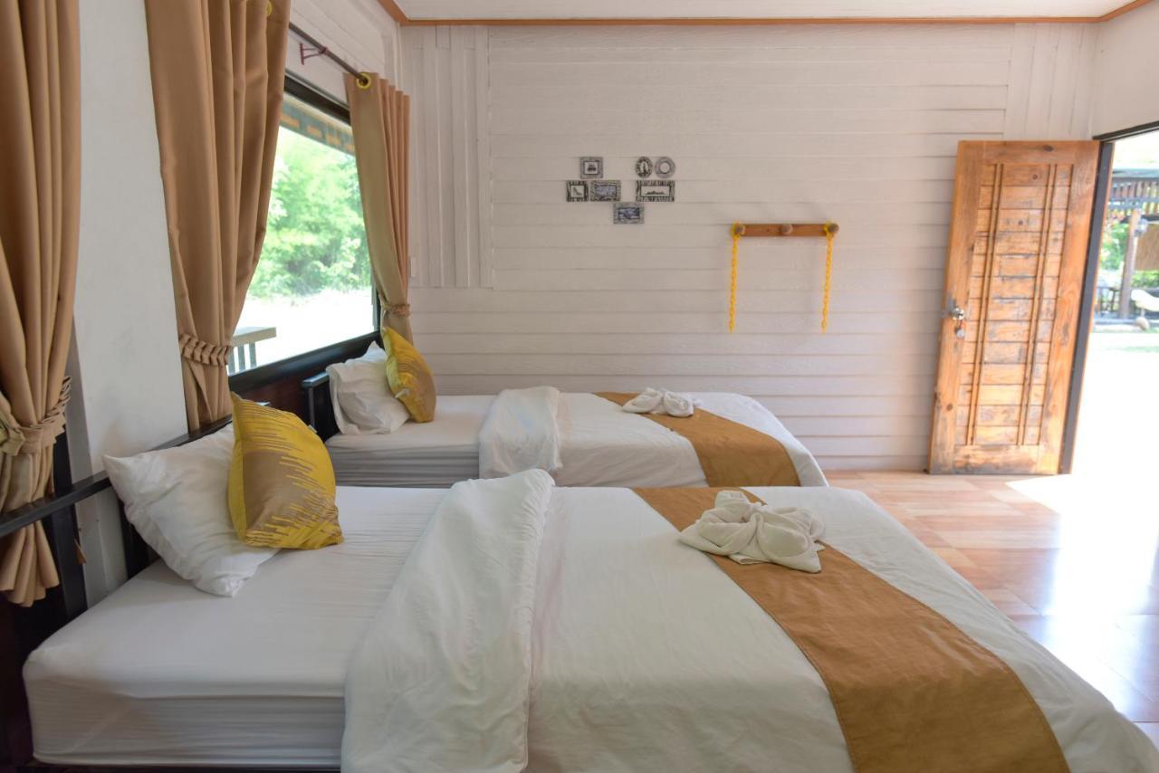 Chomduen Phu Kao Resort Non Sang Bagian luar foto