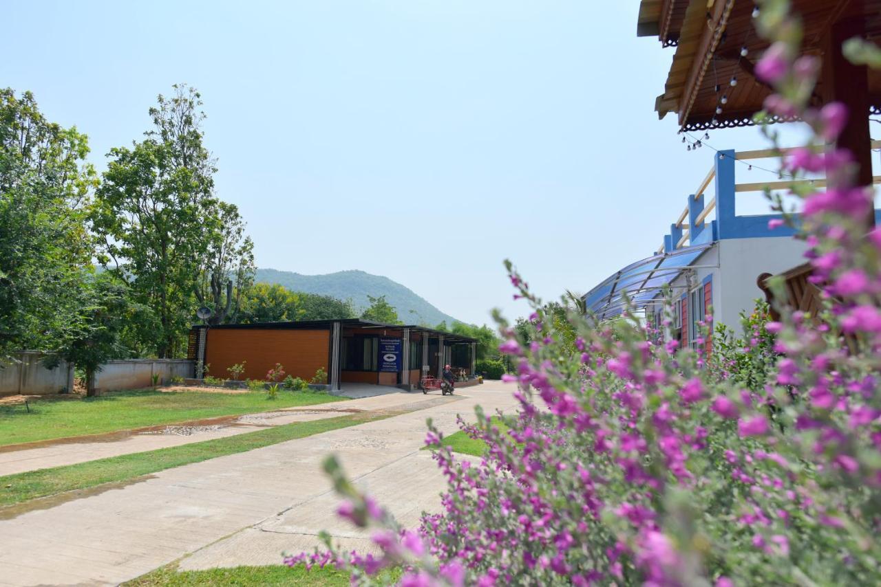Chomduen Phu Kao Resort Non Sang Bagian luar foto