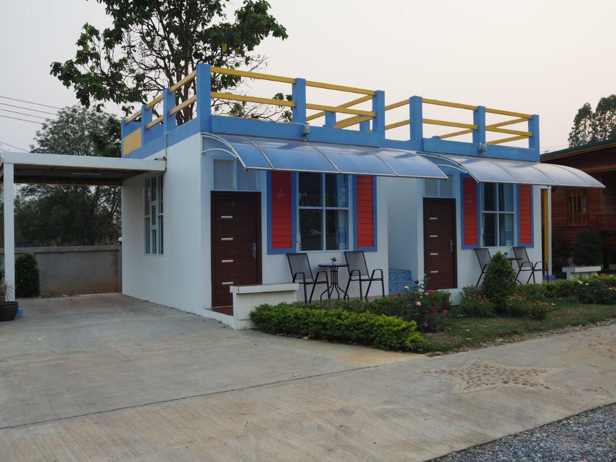Chomduen Phu Kao Resort Non Sang Bagian luar foto