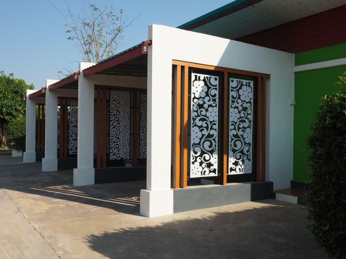 Chomduen Phu Kao Resort Non Sang Bagian luar foto