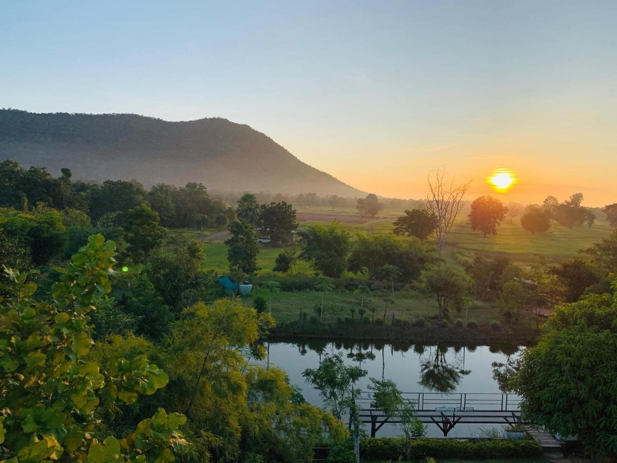 Chomduen Phu Kao Resort Non Sang Bagian luar foto